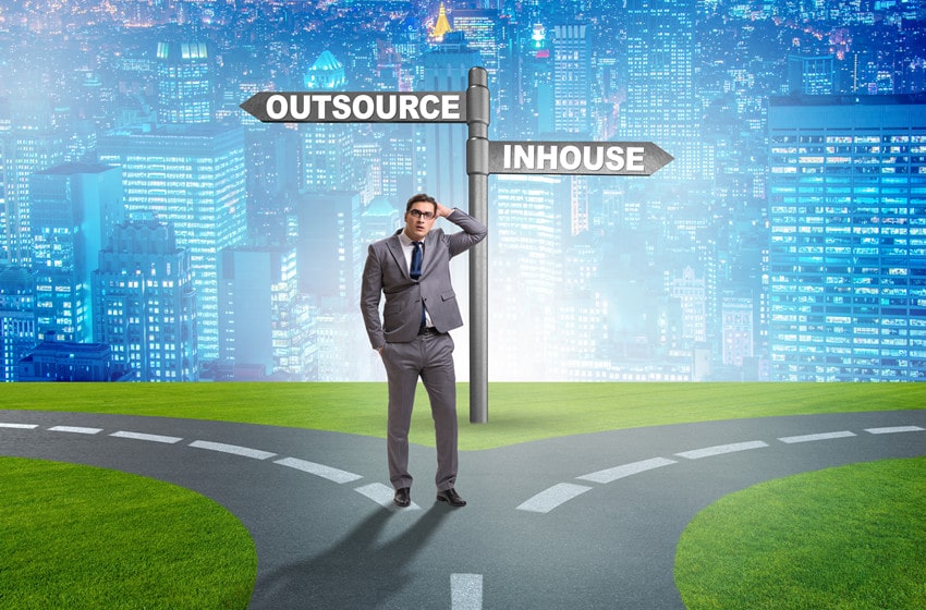 in house software development vs outsourcing